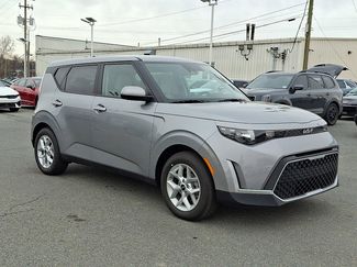 New 2025 Kia Soul LX w/ LX Technology Package video 2
