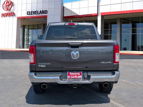 Used 2022 RAM 1500 Big Horn AWD/4WD image 6