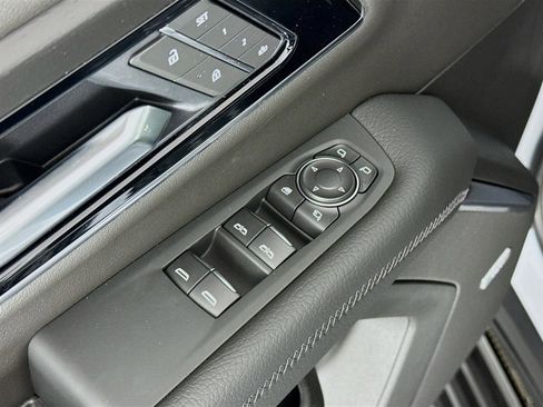 New 2026 GMC Yukon XL Denali w/ Sun & Power Step Package RWD image 20