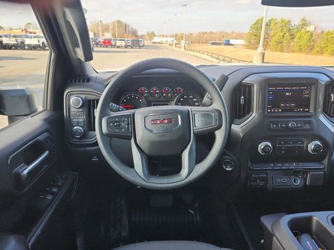 New 2026 GMC Sierra 2500 Pro image 14