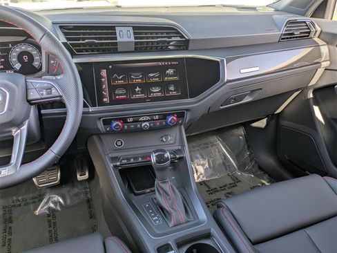 New 2025 Audi Q3 2.0T Premium Plus image 6