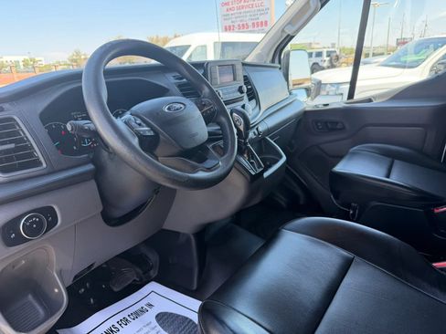 Used 2020 Ford Transit 250 Medium Roof RWD image 18