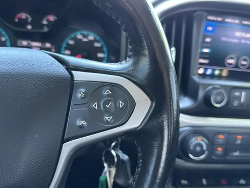 Used 2021 Chevrolet Colorado LT w/ Fleet Safety Package RWD image 18
