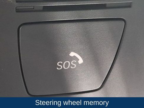 Used 2018 BMW 530i xDrive image 16