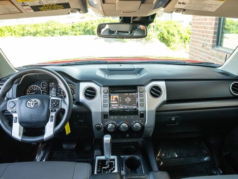 Used 2019 Toyota Tundra SR5 w/ SX Package AWD/4WD image 16
