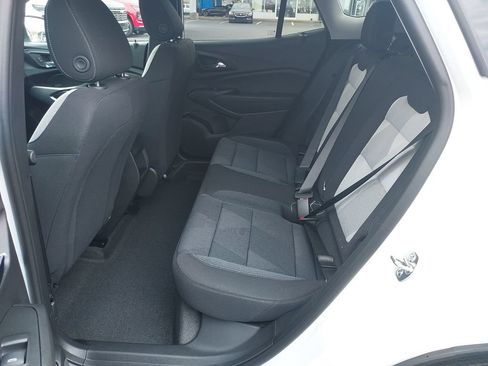 New 2026 Chevrolet Trax LS w/ LS Convenience Package FWD image 14