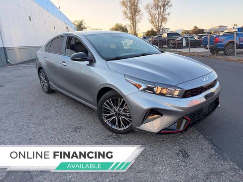 Used 2023 Kia Forte GT-Line w/ GT-Line Technology Package FWD image 2
