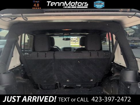 Used 2018 Jeep Wrangler Unlimited Sport S AWD/4WD image 9