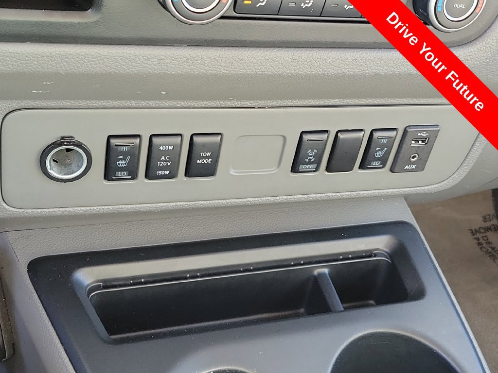 Used 2019 Nissan NV 3500 SL RWD image 14