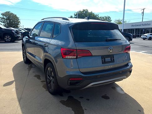 Used 2022 Volkswagen Taos S w/ IQ Drive S Package FWD image 21