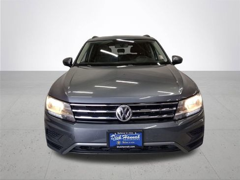 Used 2018 Volkswagen Tiguan SE FWD image 3