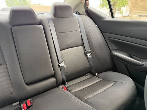 Used 2025 Nissan Altima 2.5 SV image 37