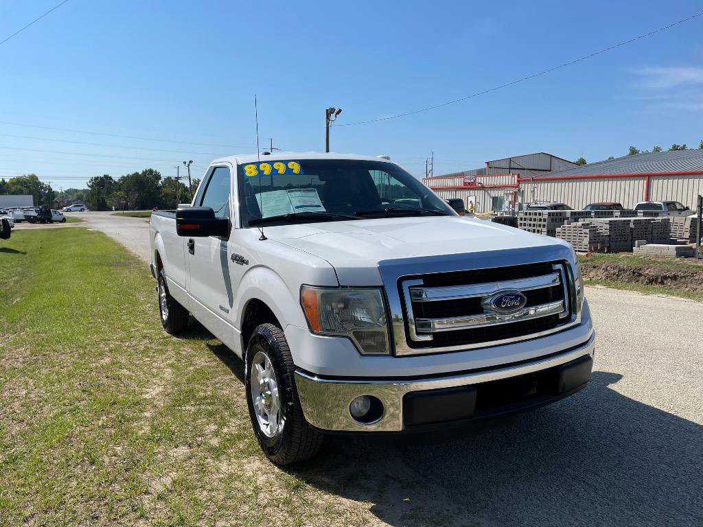 Used 2013 Ford F150 XLT w/ Mid Equipment Group RWD image 3