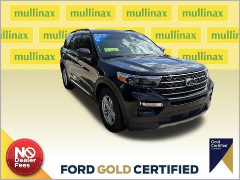Certified 2024 Ford Explorer XLT w/ Equipment Group 202A RWD image 1