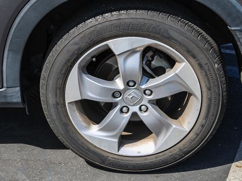 Used 2022 Honda HR-V LX image 12