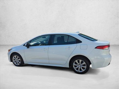 Certified 2023 Toyota Corolla LE FWD image 8