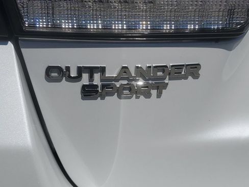 Used 2025 Mitsubishi Outlander Sport SE AWD/4WD image 35