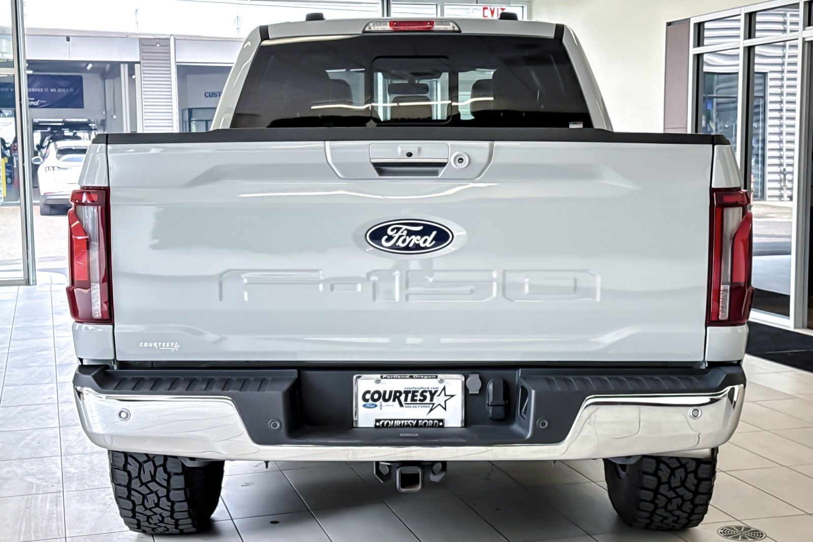 Used 2024 Ford F150 Lariat w/ Equipment Group 502A High AWD/4WD image 5