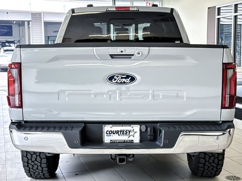 Used 2024 Ford F150 Lariat w/ Equipment Group 502A High AWD/4WD image 5