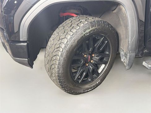 Used 2022 GMC Sierra 1500 Elevation w/ Elevation Premium Package AWD/4WD image 37