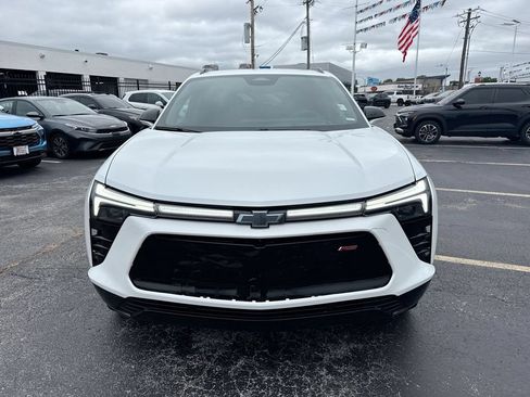 Used 2024 Chevrolet Blazer EV RS AWD/4WD image 29