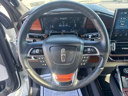 Used 2023 Lincoln Navigator Reserve AWD/4WD image 50