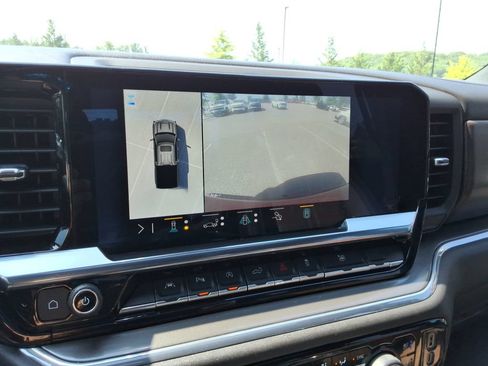 Certified 2023 Chevrolet Silverado 1500 High Country w/ High Country Premium Package AWD/4WD image 33