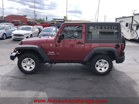 Used 2012 Jeep Wrangler Sport AWD/4WD image 5