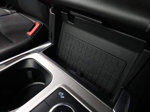 Used 2020 Ford Explorer Limited w/ Class III Trailer Tow Package image 35