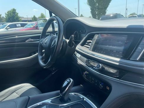 Used 2020 Buick Enclave Essence w/ Sport Touring Edition FWD image 30