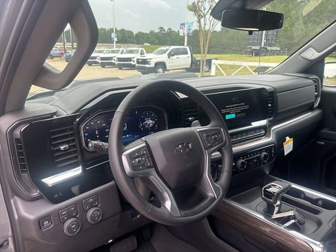 New 2026 Chevrolet Silverado 1500 LT Trail Boss w/ Convenience Package II AWD/4WD image 37