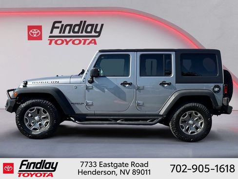 Used 2017 Jeep Wrangler Unlimited Rubicon w/ Cold Weather Group AWD/4WD image 10