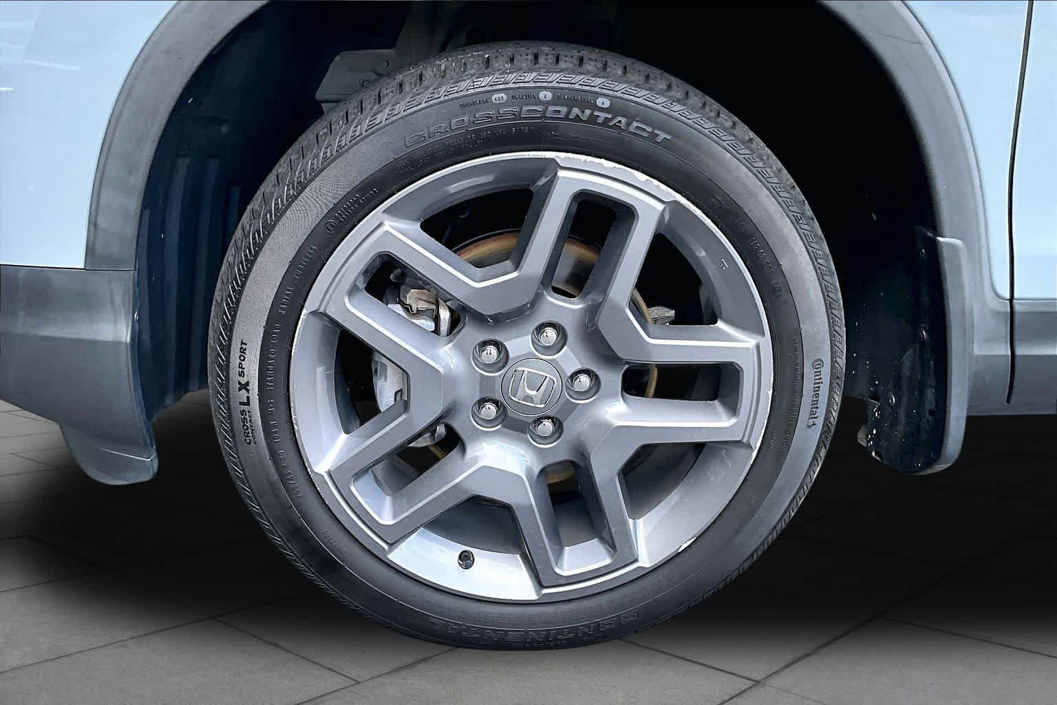 Certified 2023 Honda Passport EX-L image 44