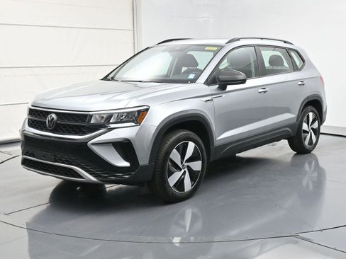 Used 2024 Volkswagen Taos S image 1