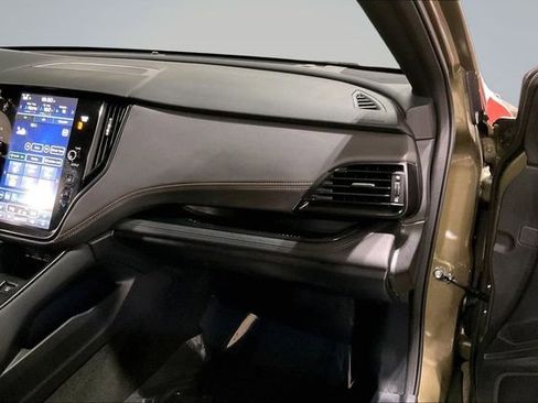 Used 2025 Subaru Outback Wilderness w/ Wilderness Package image 17