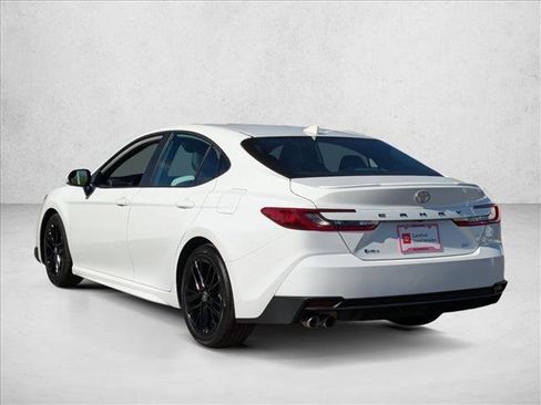 Certified 2025 Toyota Camry SE image 8