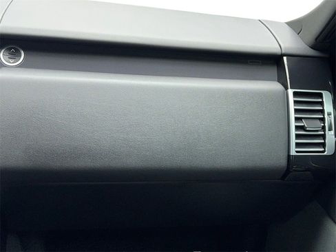 Used 2019 Land Rover Range Rover image 19