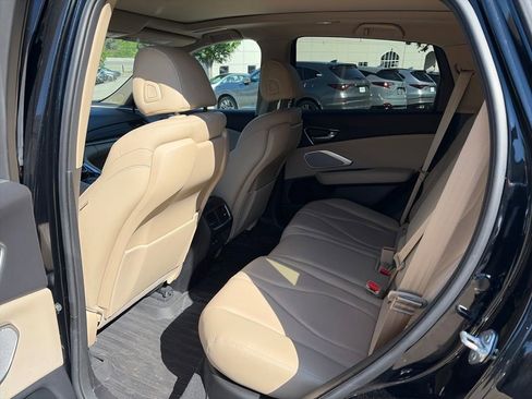 Used 2023 Acura RDX AWD w/ Technology Package image 9