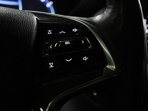 Used 2020 Cadillac Escalade ESV Premium Luxury image 13