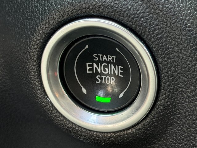 Used 2022 GMC Sierra 1500 Elevation w/ LPO, Elevation Black Package AWD/4WD image 19