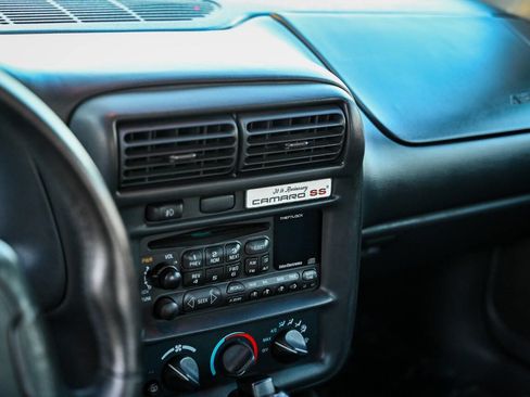 Used 1997 Chevrolet Camaro Z28 image 89