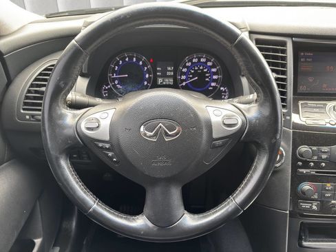 Used 2014 INFINITI QX70 2WD image 12