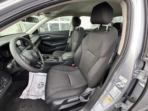 Certified 2025 Honda Accord LX image 4