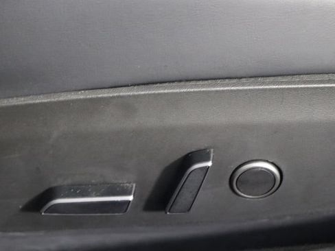Used 2023 Tesla Model 3 Standard Range RWD image 19