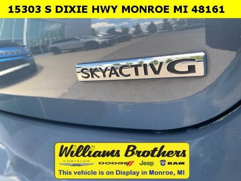 Used 2024 MAZDA MAZDA3 s image 10