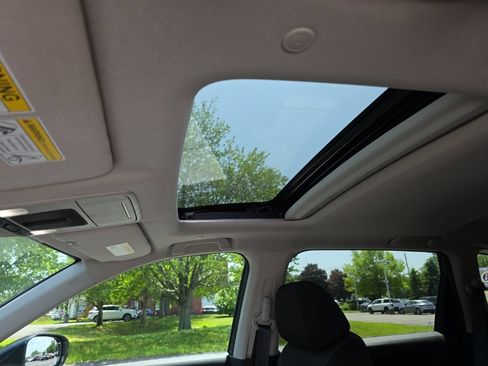 Used 2023 Honda CR-V EX image 23
