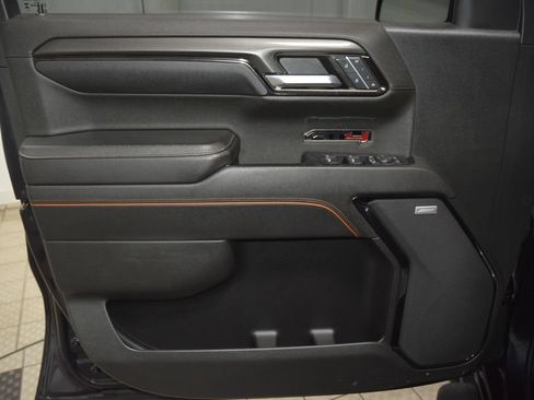 Used 2023 GMC Sierra 1500 AT4 w/ AT4 Premium Package AWD/4WD image 48