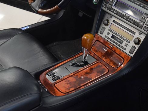 Used 2008 Lexus SC 430 Convertible RWD image 24