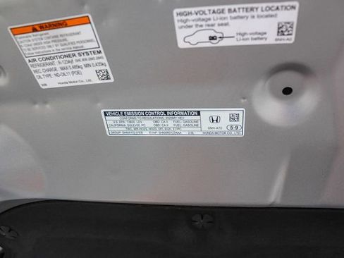 Used 2025 Honda Accord Sport image 39