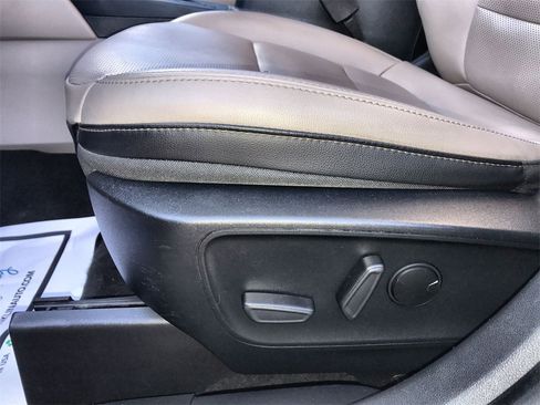 Used 2021 Ford Escape SEL w/ Technology Package image 12